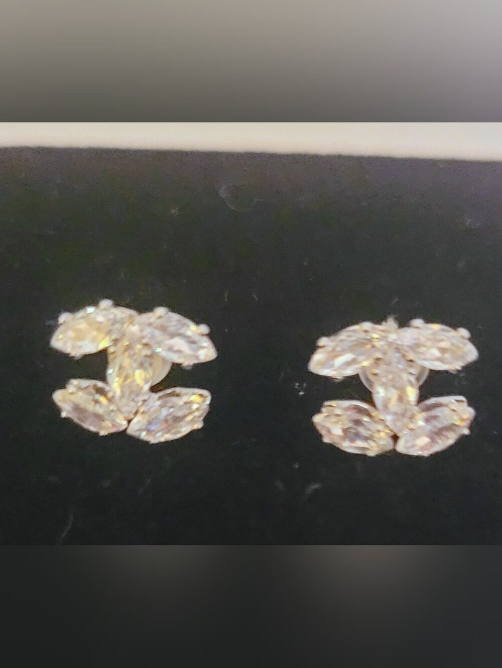 Luxury Jewelry - Picture 7 of 8